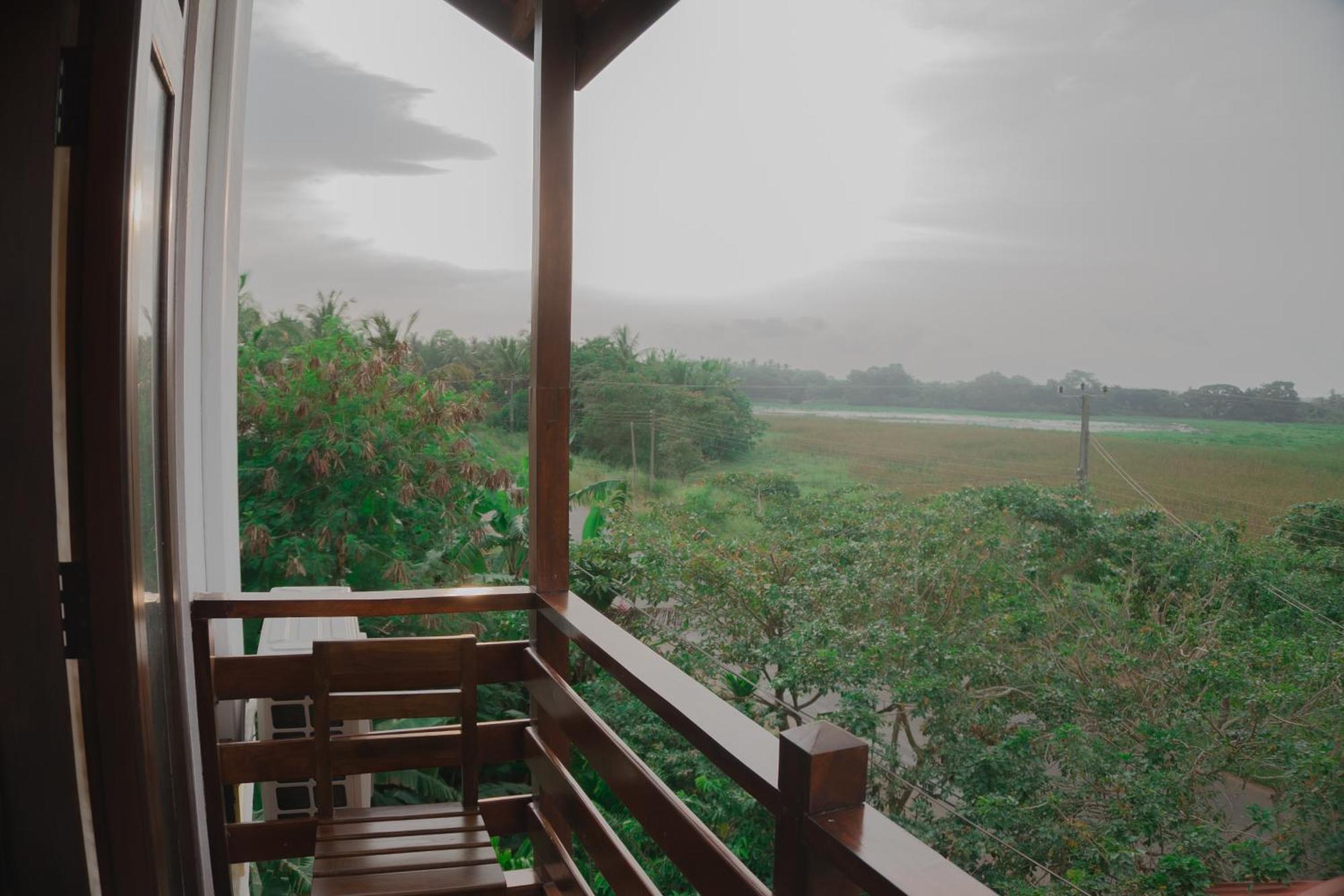 Wilpattu Restaurant & Guest House Pahala Maragahawewa ภายนอก รูปภาพ