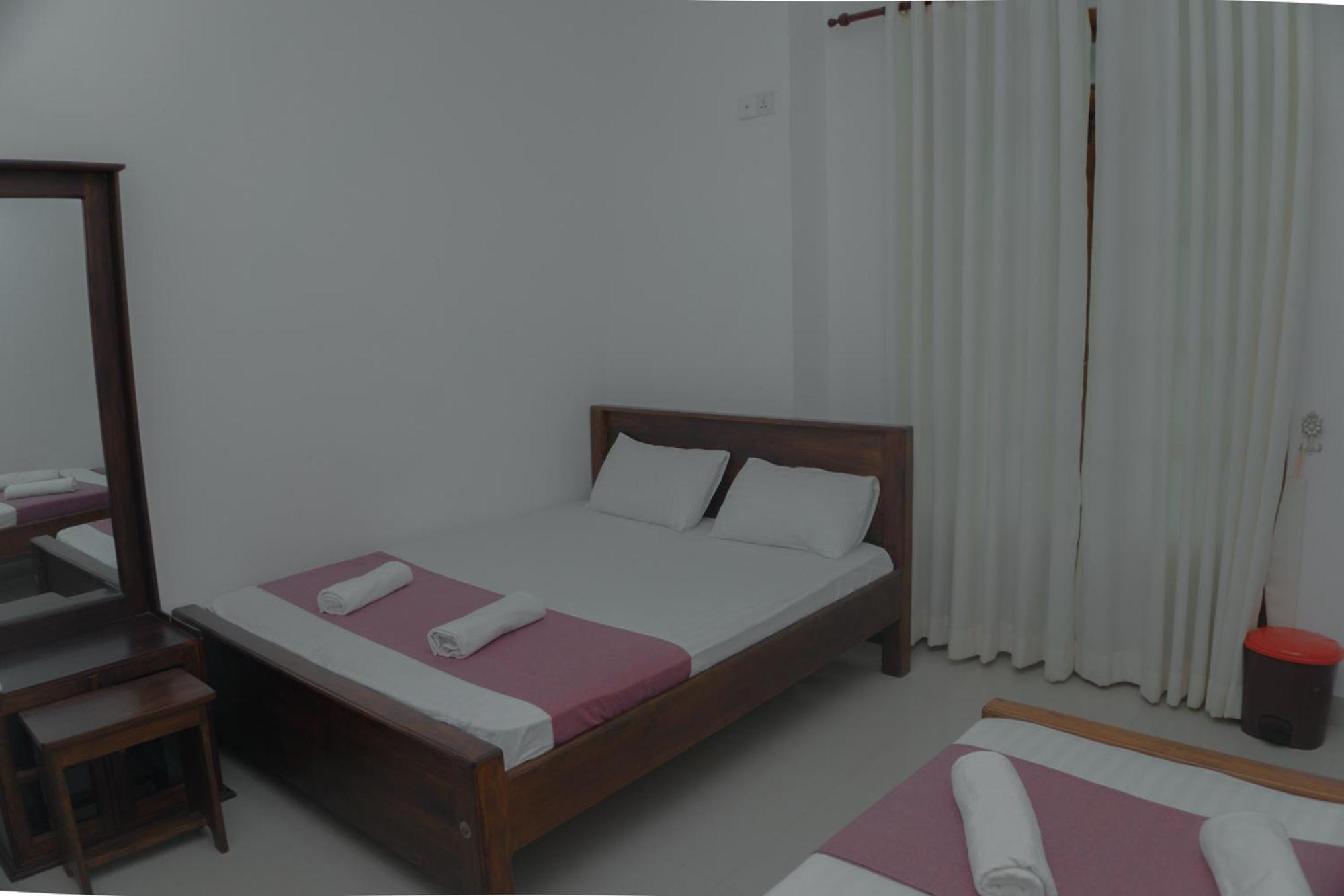 Wilpattu Restaurant & Guest House Pahala Maragahawewa ภายนอก รูปภาพ