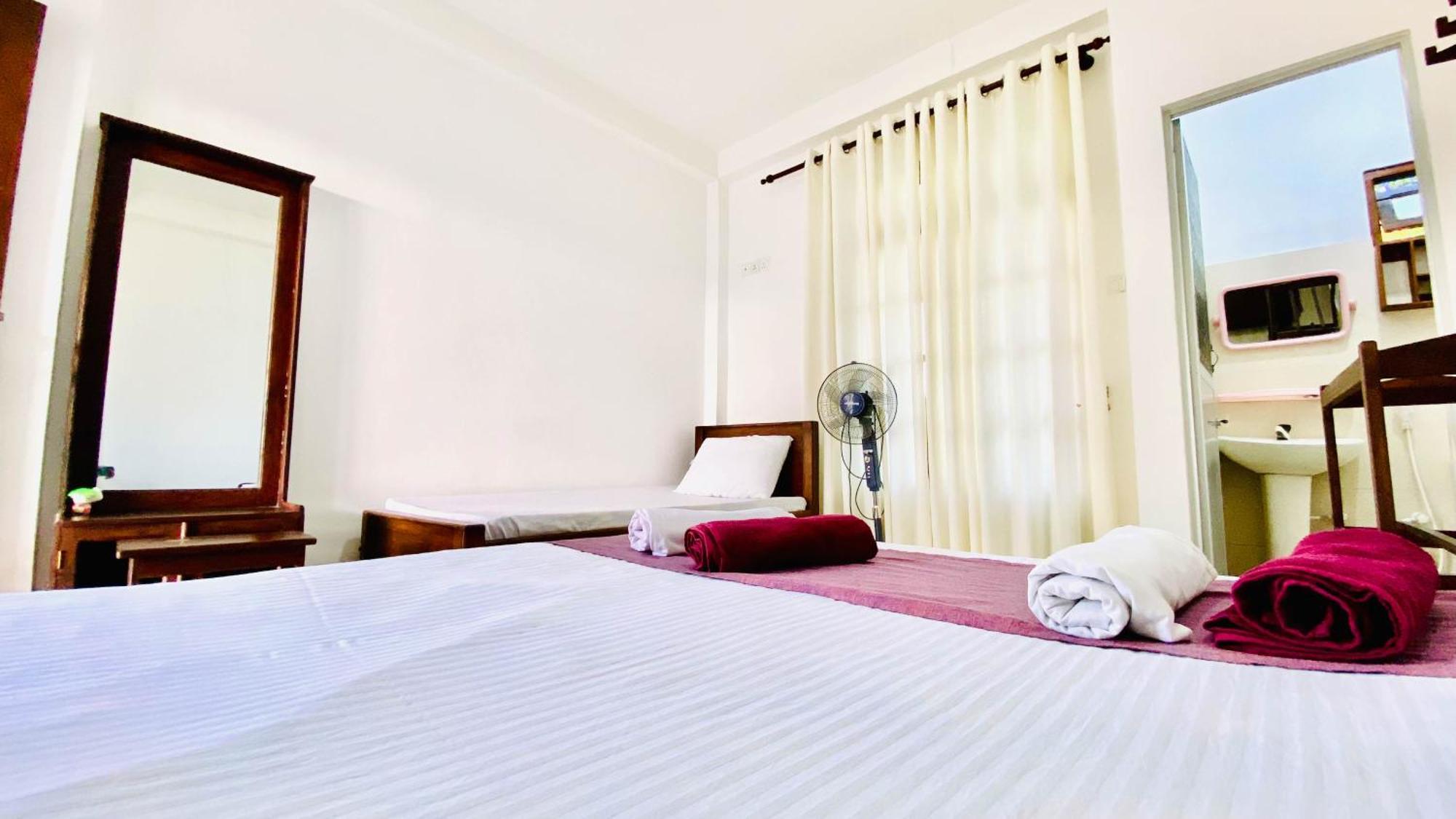 Wilpattu Restaurant & Guest House Pahala Maragahawewa ภายนอก รูปภาพ