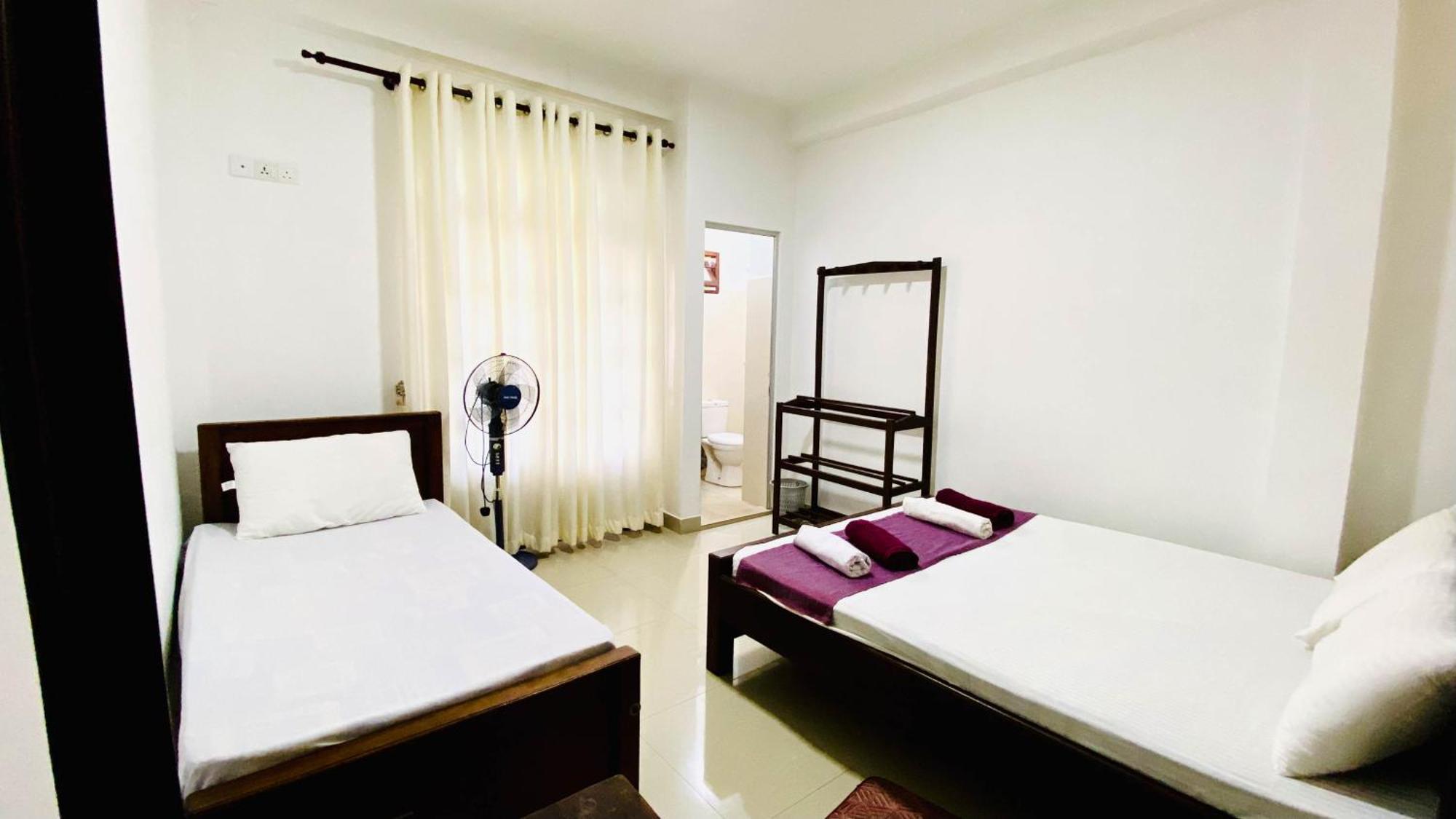 Wilpattu Restaurant & Guest House Pahala Maragahawewa ภายนอก รูปภาพ